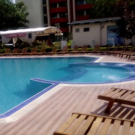 Lägenhet In Admiral Plaza Slăntjev Brjag